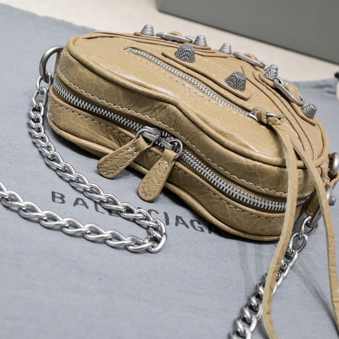 016 016#306-Balenciaga-Bags-02-2023SS