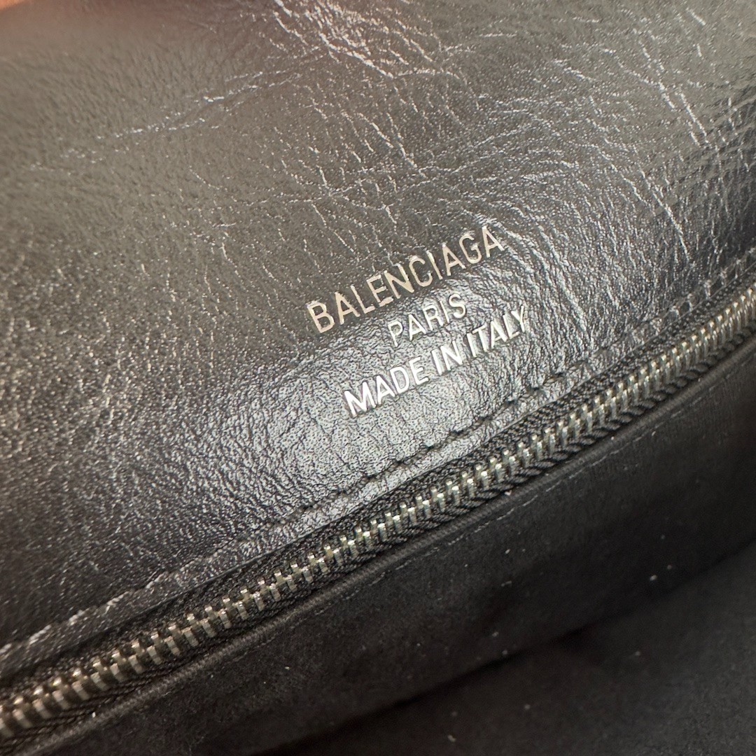 015 015#306-Balenciaga-Bags-02-2023SS