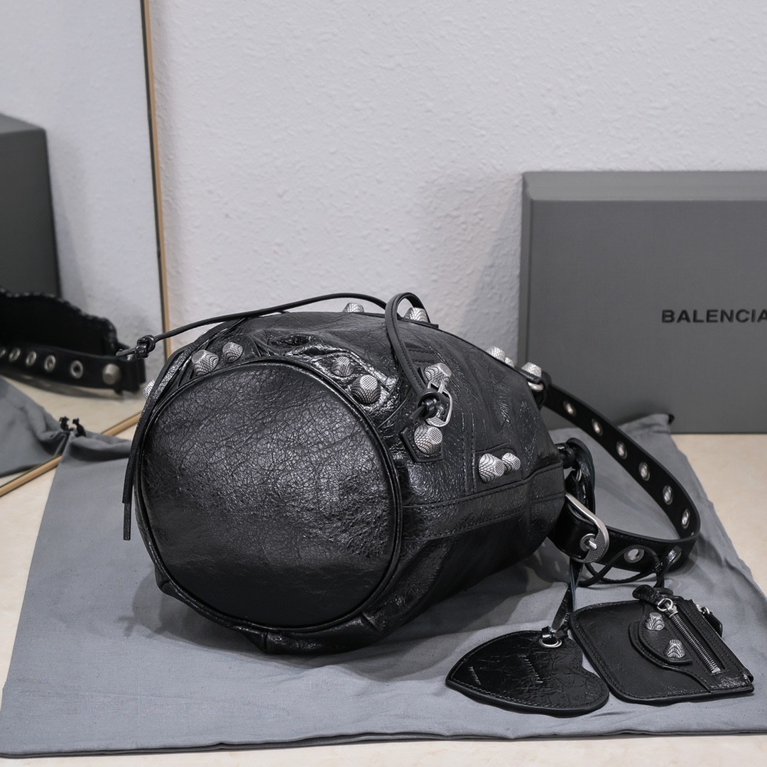 008 008#306-Balenciaga-Bags-02-2023SS