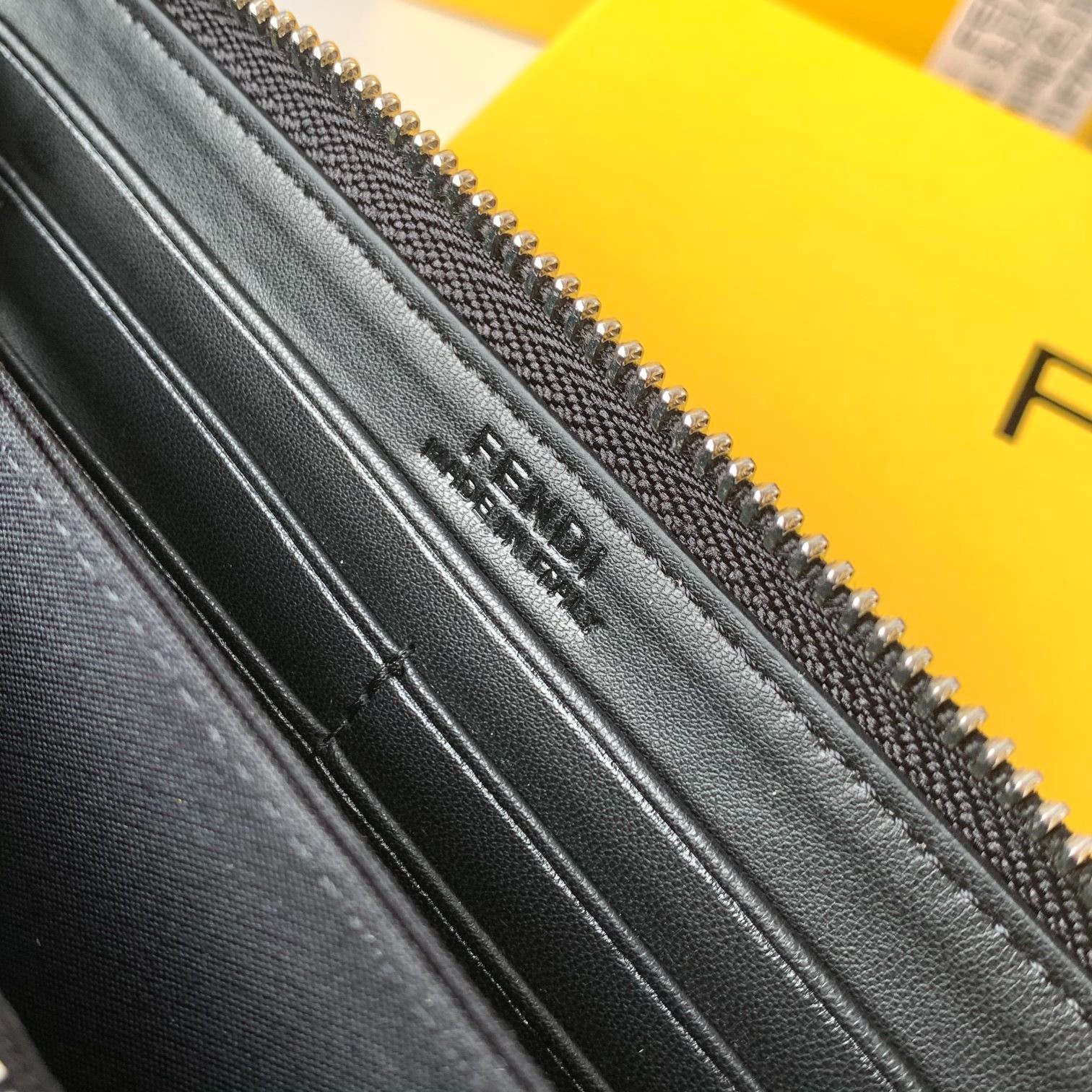 010 044#306-Wallets-Yupoo-2021SS
