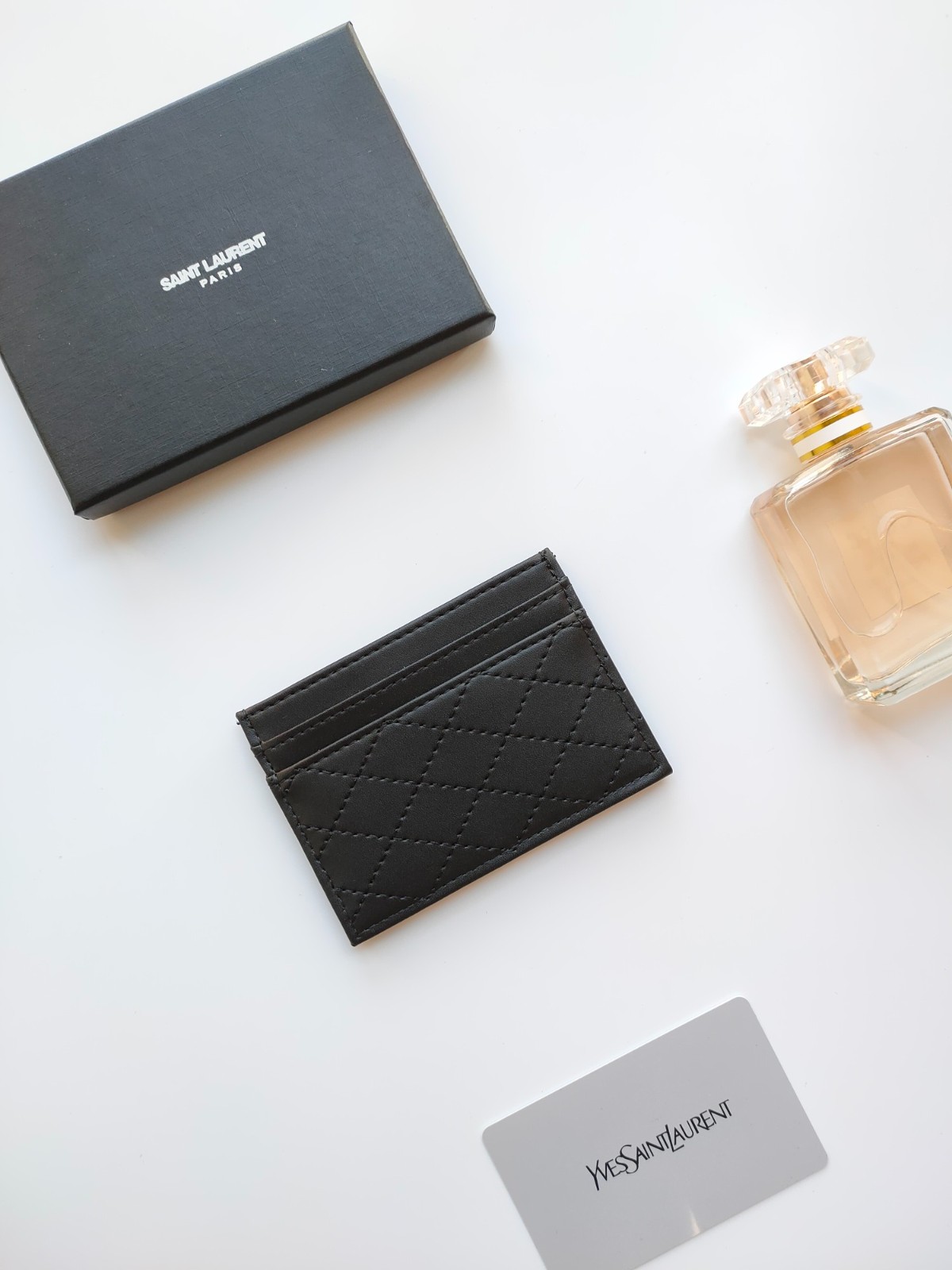 070 010#306-Wallets-01-2023SS