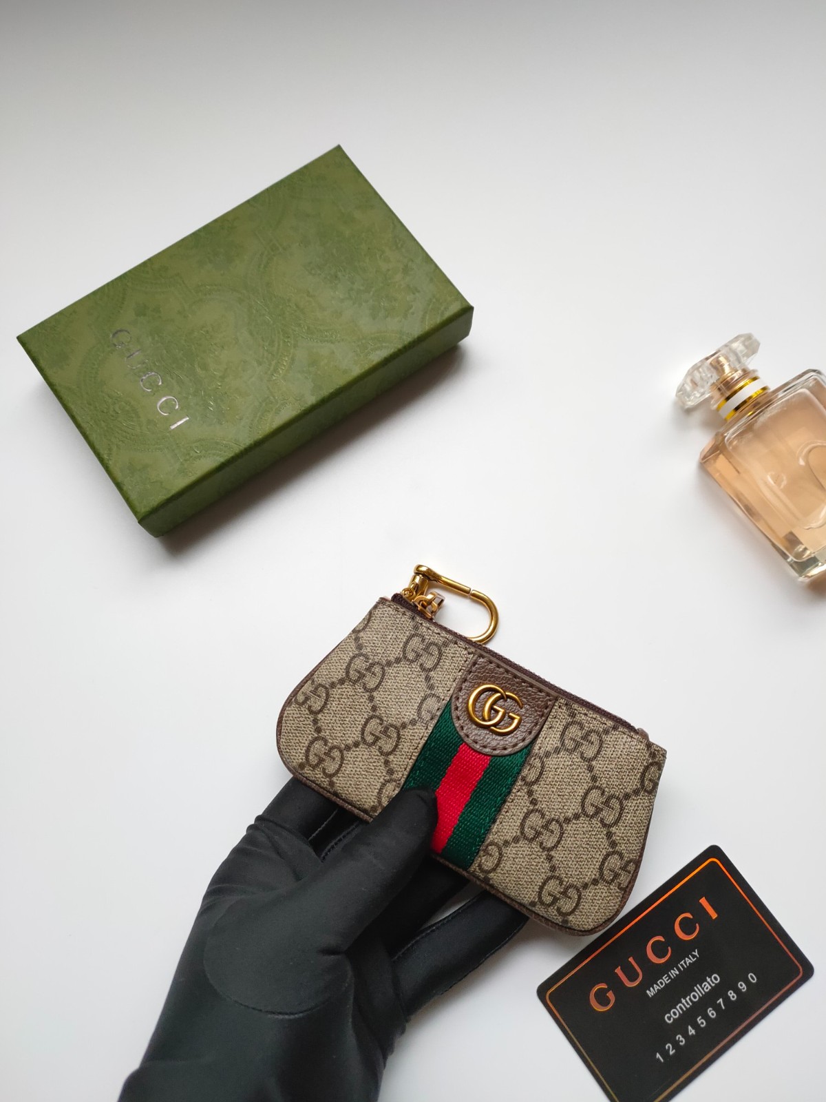 066 006#306-Wallets-01-2023SS