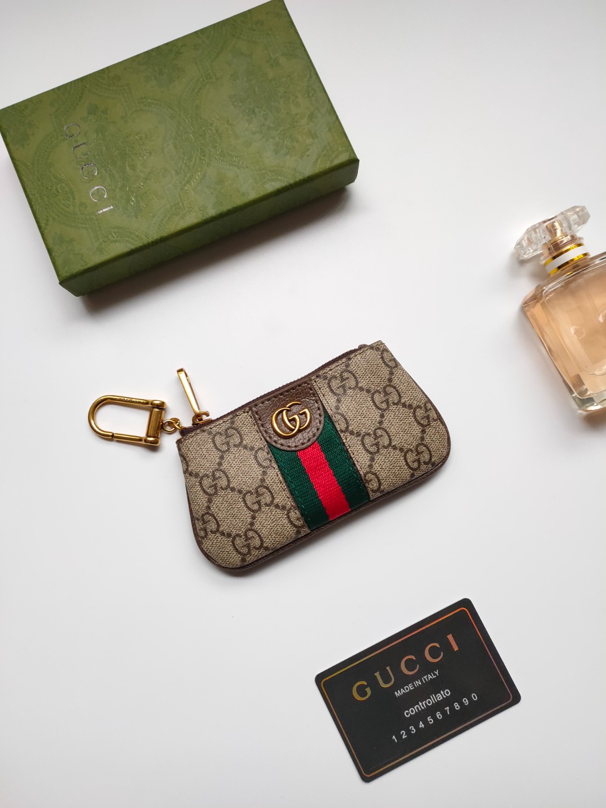 066 006#306-Wallets-01-2023SS