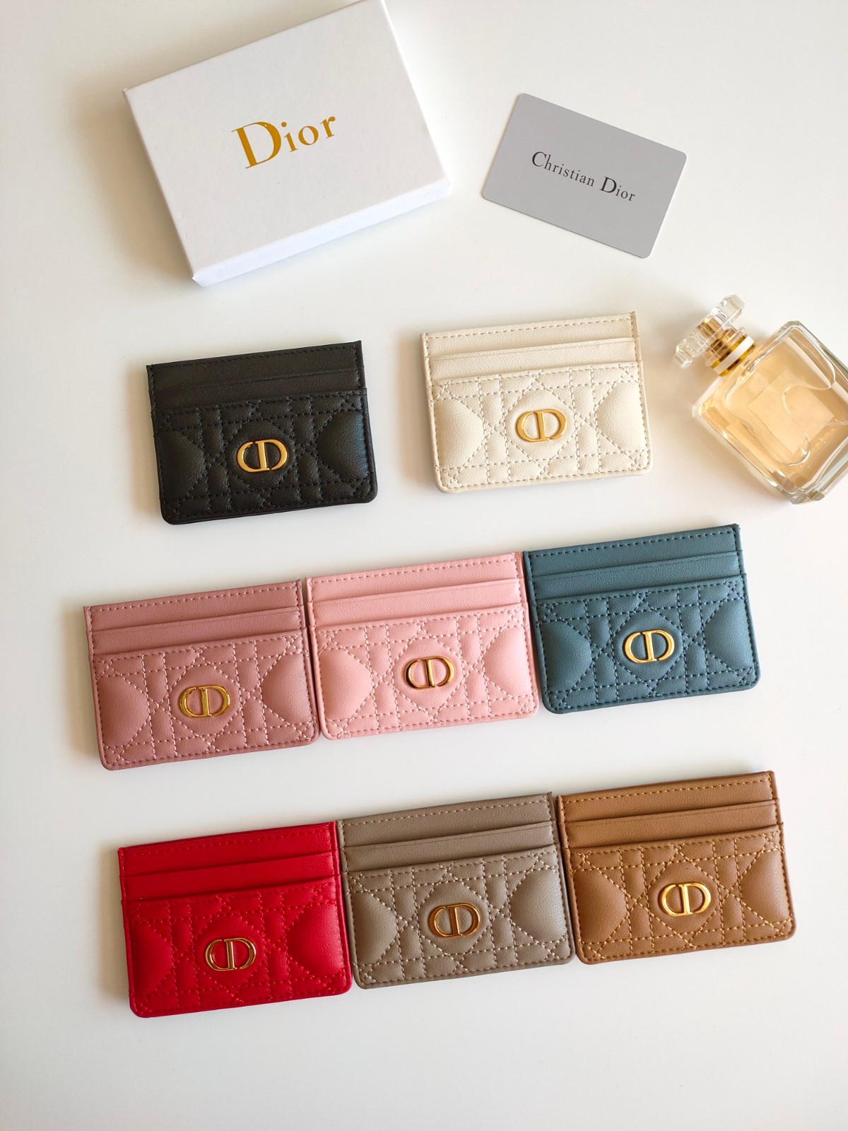 065 005#306-Wallets-01-2023SS