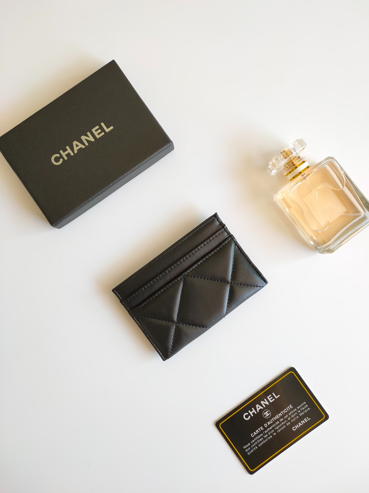 061 001#306-Wallets-01-2023SS