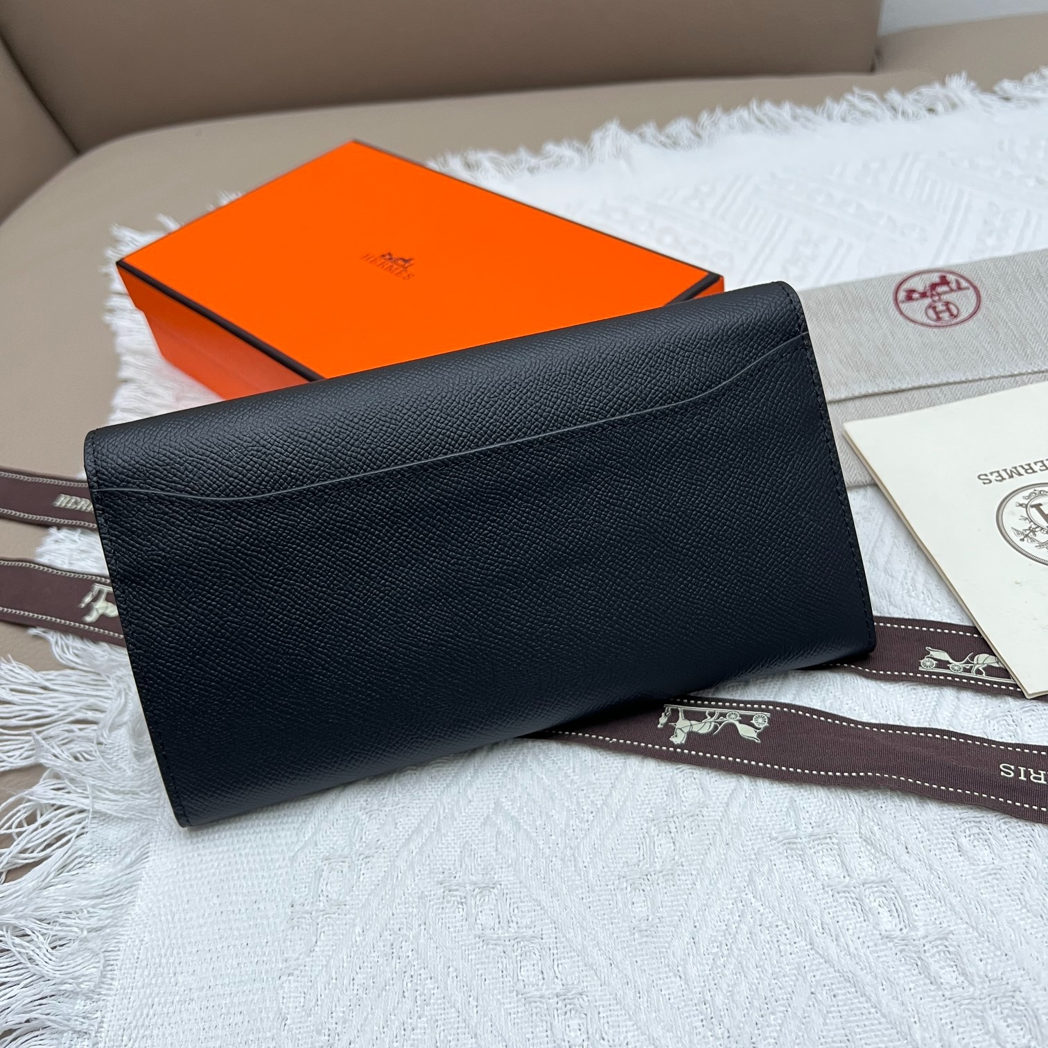 056 055#306-Wallets-02-2023SS