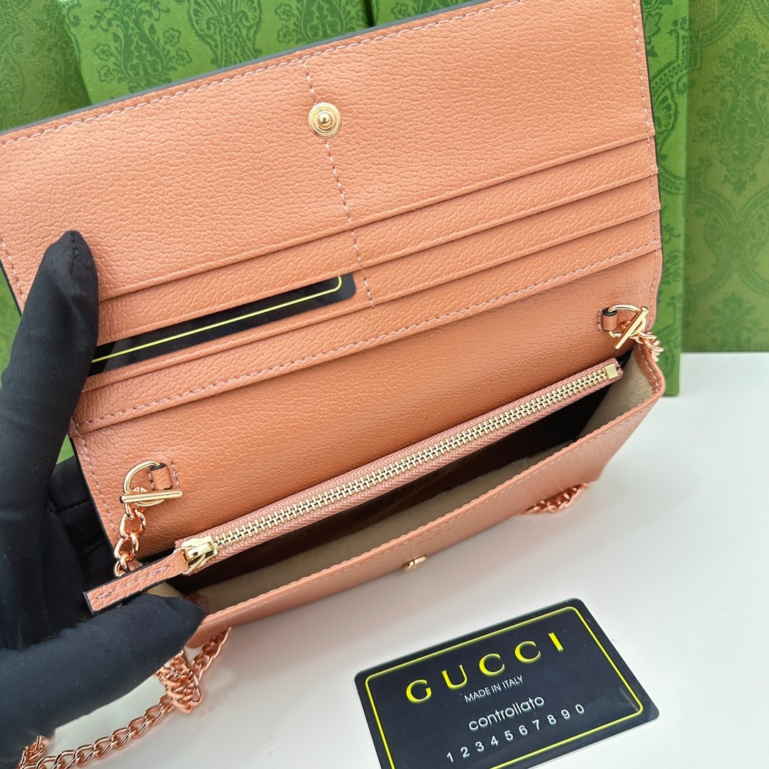 052 051#306-Wallets-02-2023SS