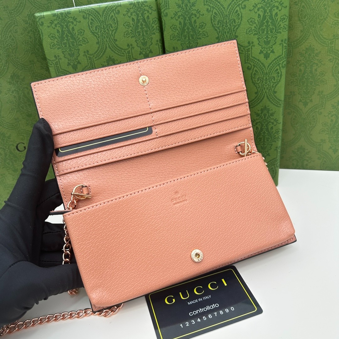 052 051#306-Wallets-02-2023SS