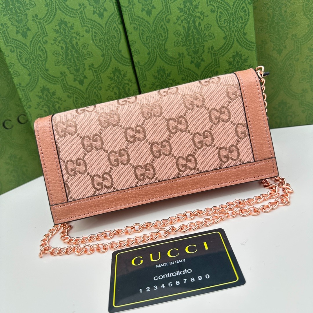 052 051#306-Wallets-02-2023SS