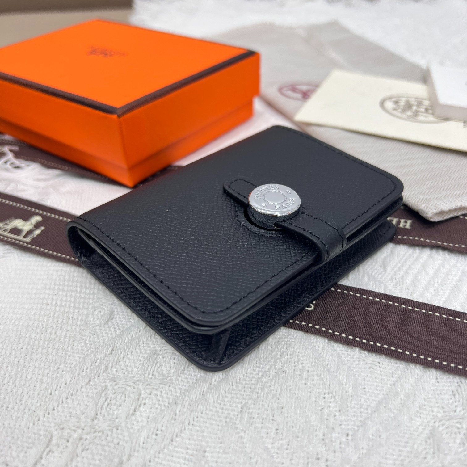 044 043#306-Wallets-02-2023SS