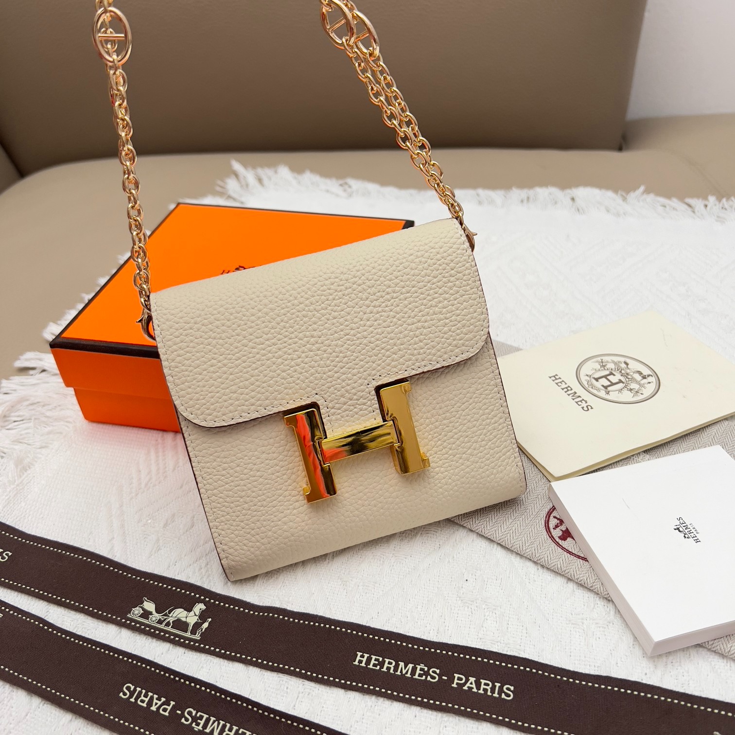 040 039#306-Wallets-02-2023SS