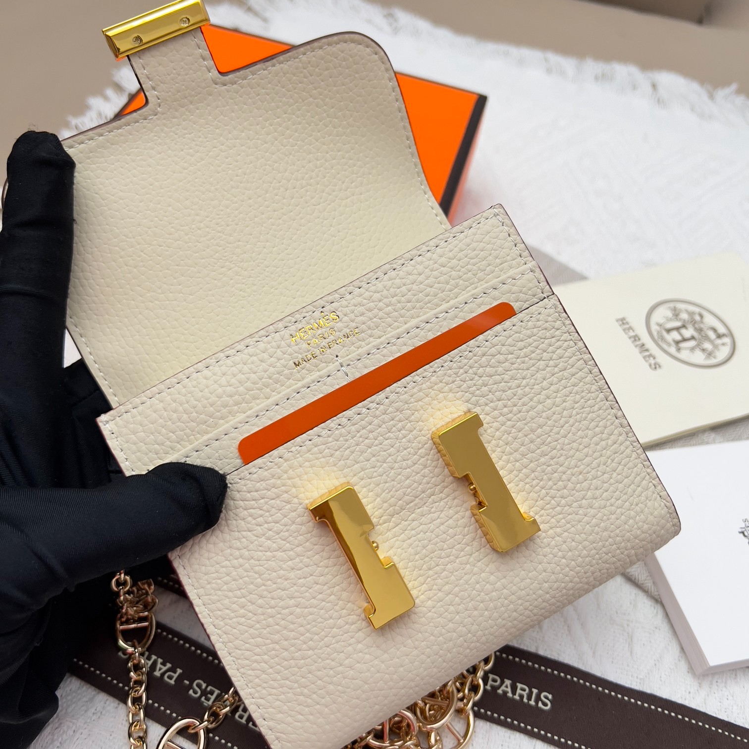 040 039#306-Wallets-02-2023SS