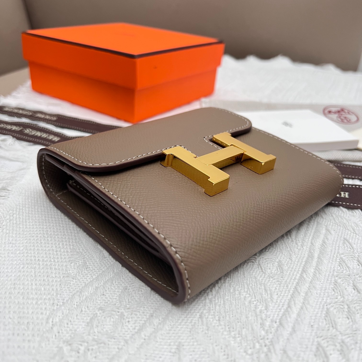 039 038#306-Wallets-02-2023SS