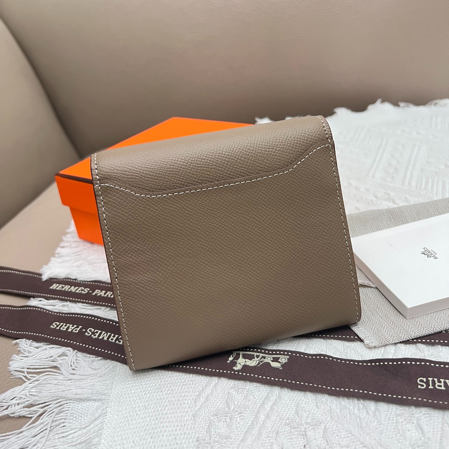 039 038#306-Wallets-02-2023SS
