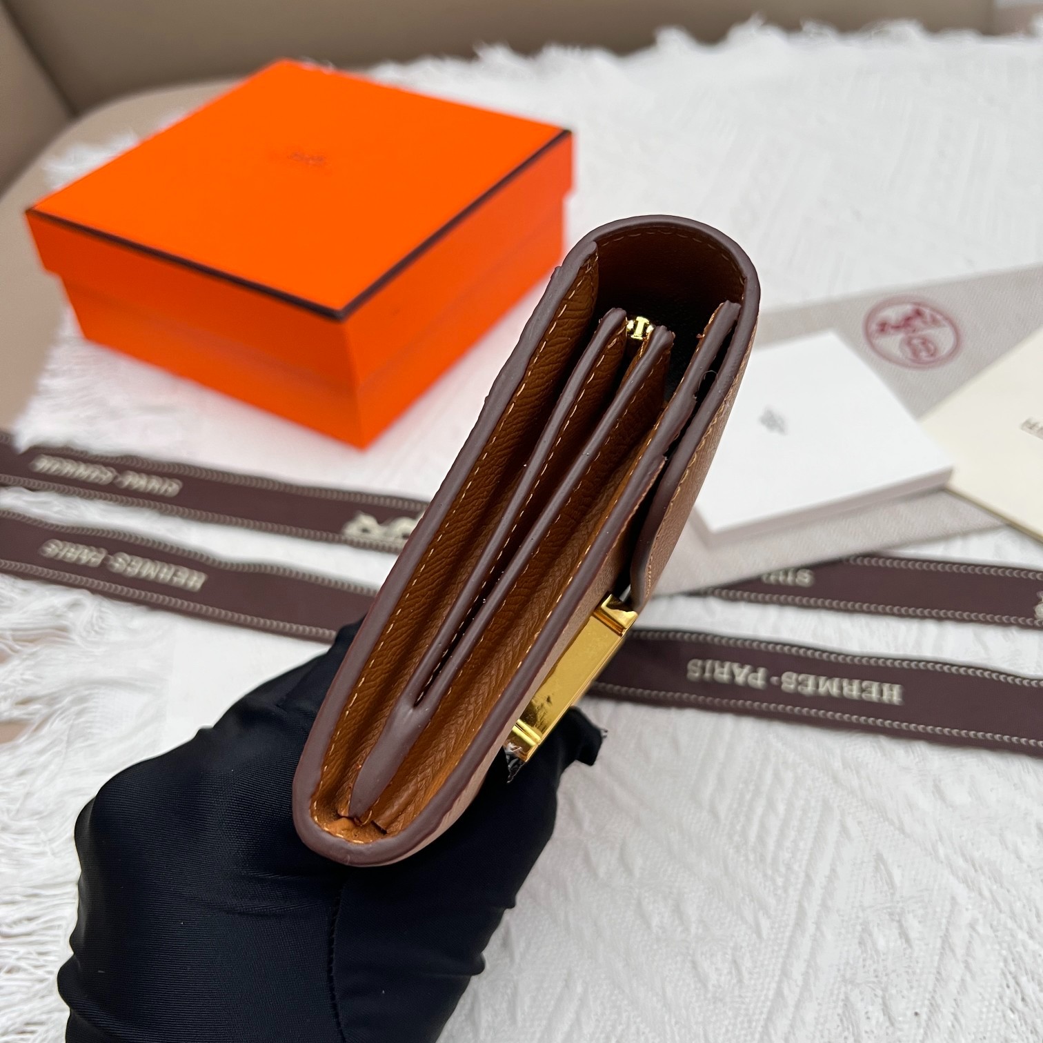 030 029#306-Wallets-02-2023SS