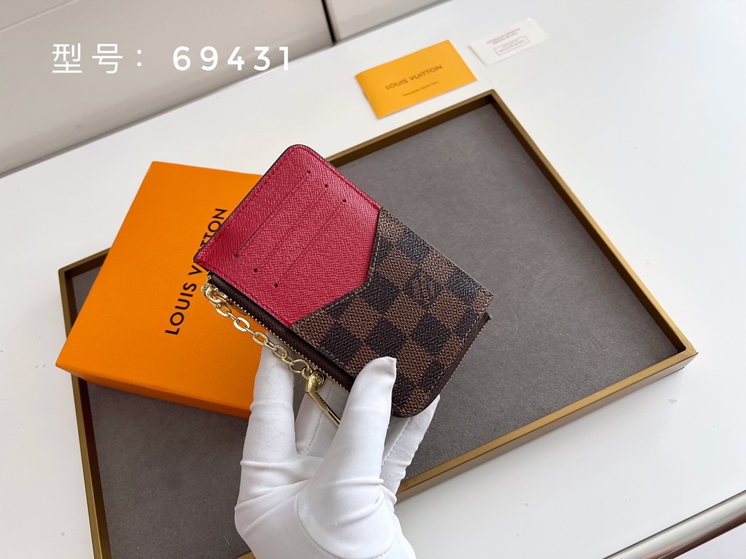 026 025#306-Wallets-02-2023SS