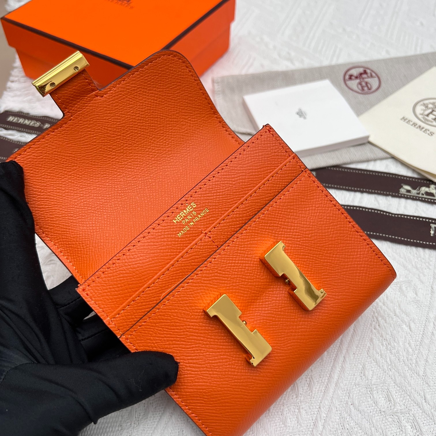 025 024#306-Wallets-02-2023SS