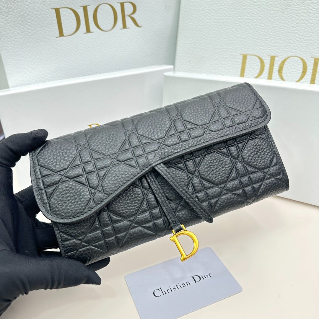 022 021#306-Wallets-02-2023SS