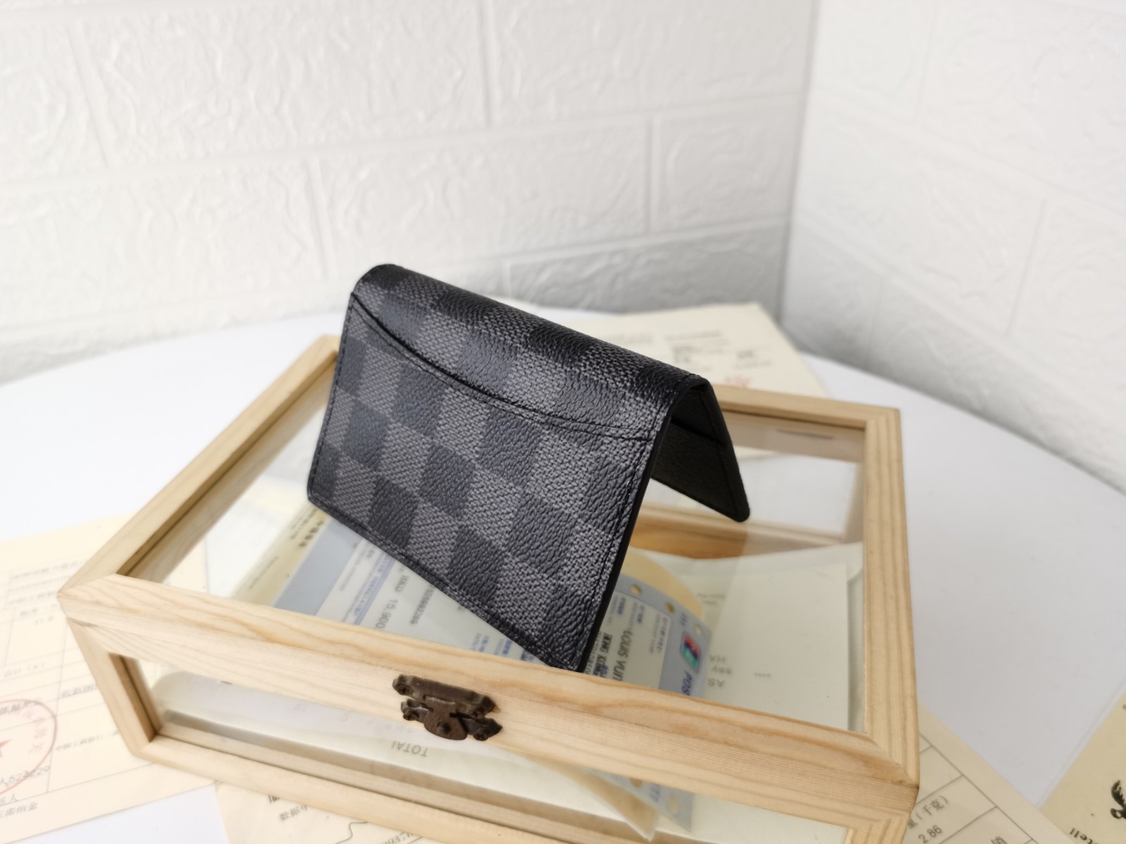 019 018#306-Wallets-02-2023SS