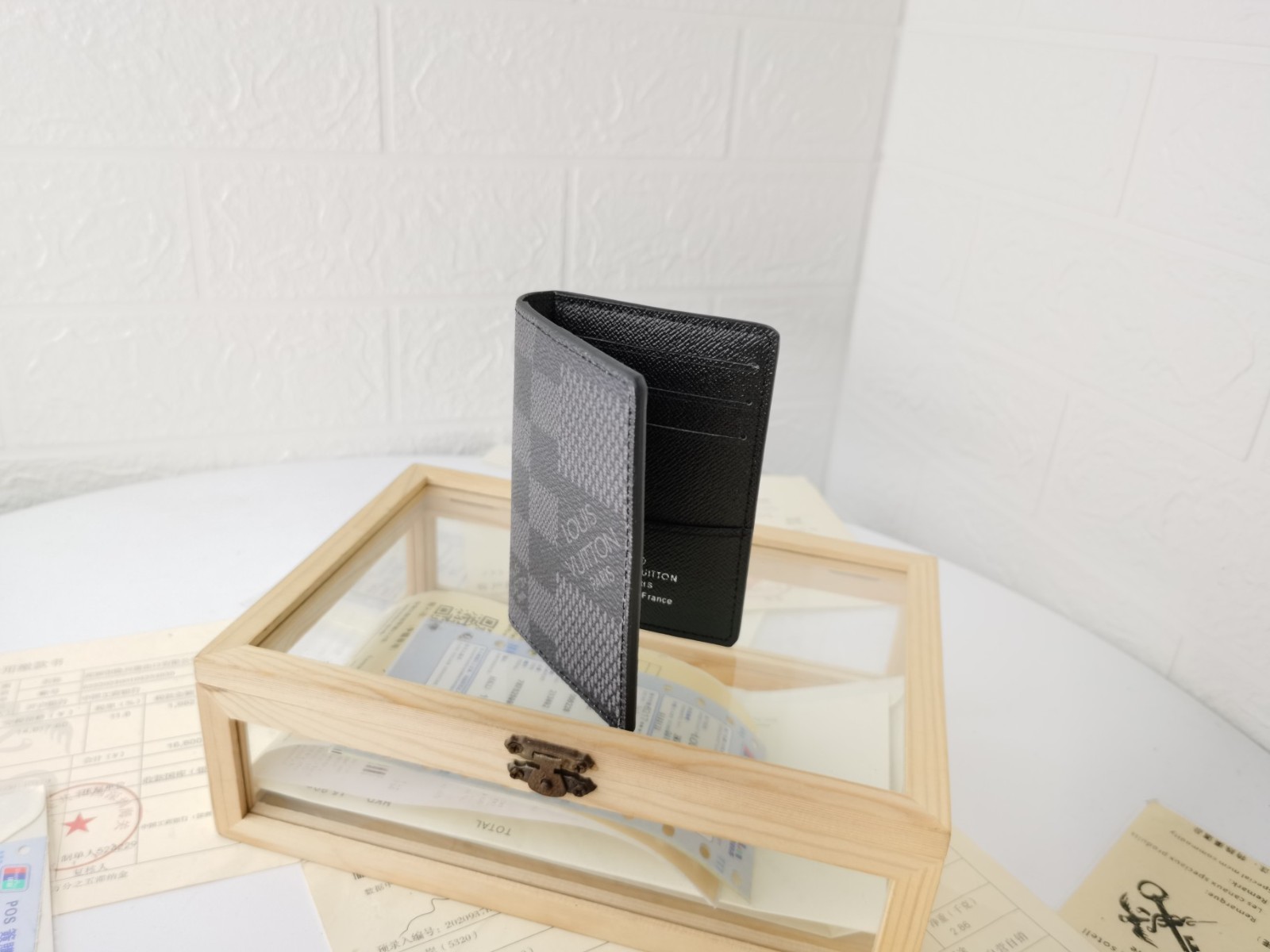 019 018#306-Wallets-02-2023SS