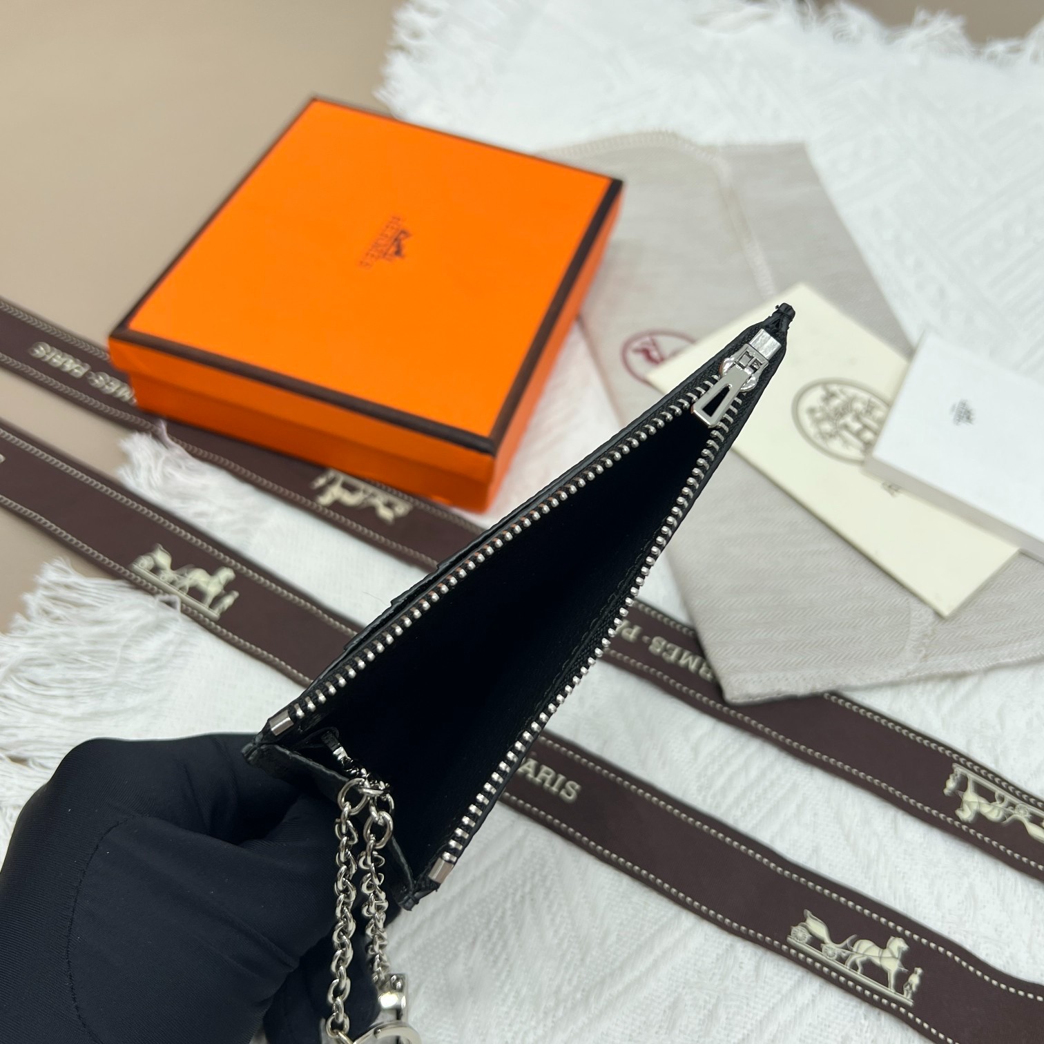 018 017#306-Wallets-02-2023SS