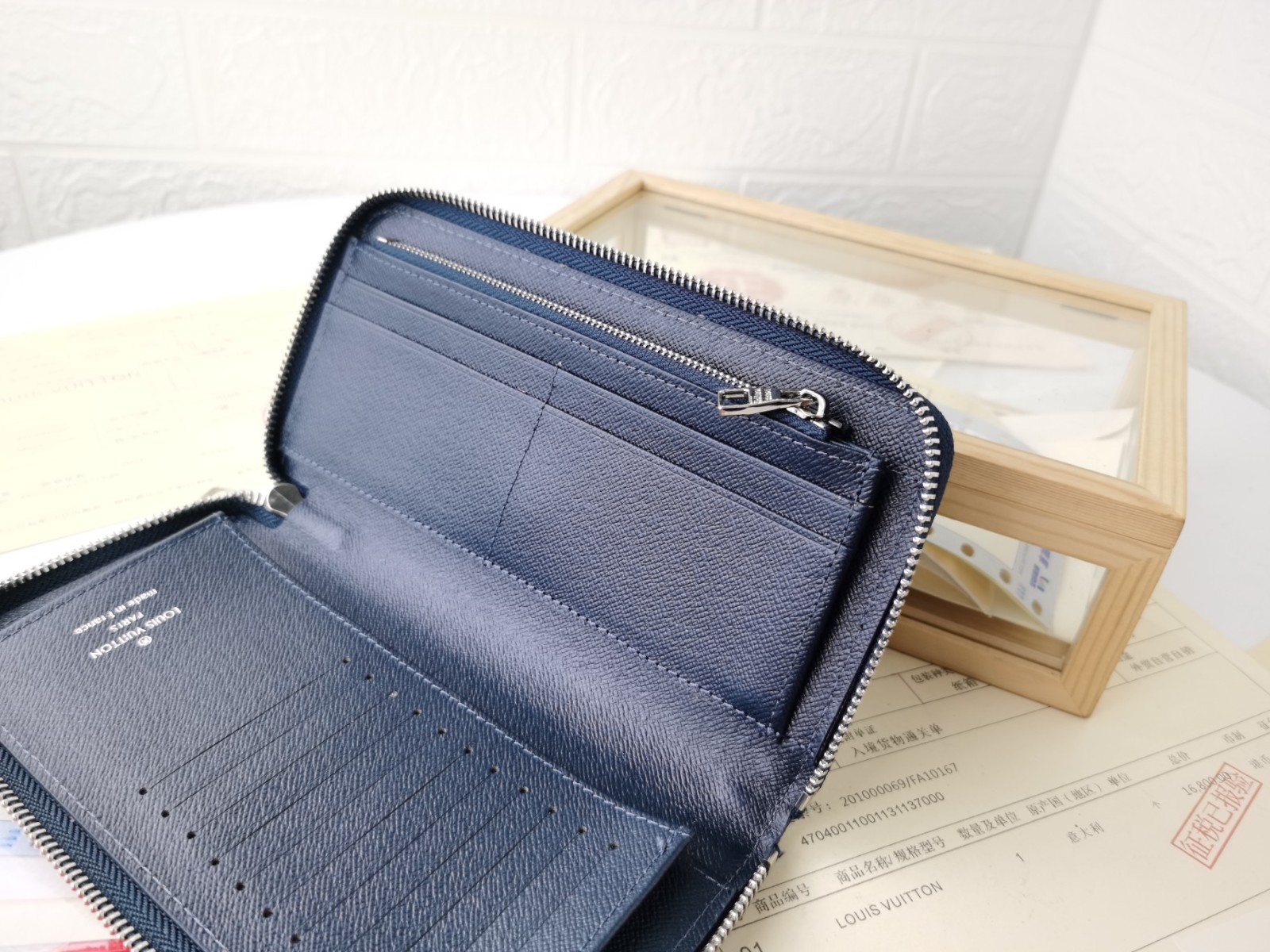 017 016#306-Wallets-02-2023SS