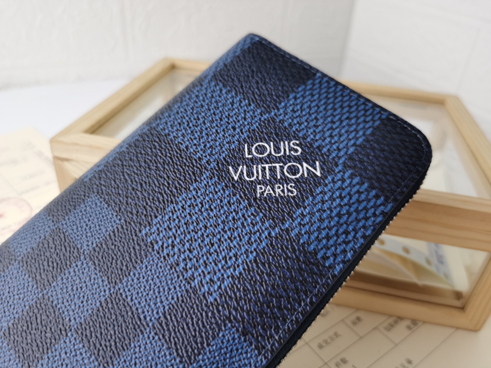 017 016#306-Wallets-02-2023SS