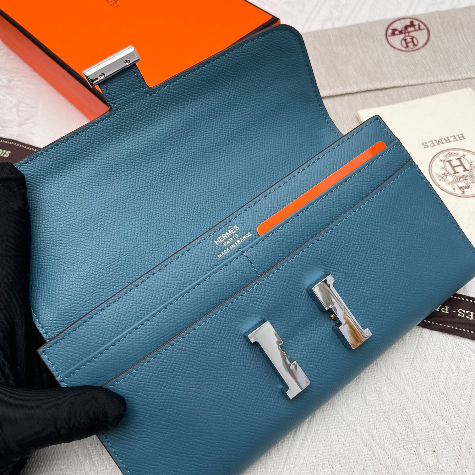 010 009#306-Wallets-02-2023SS