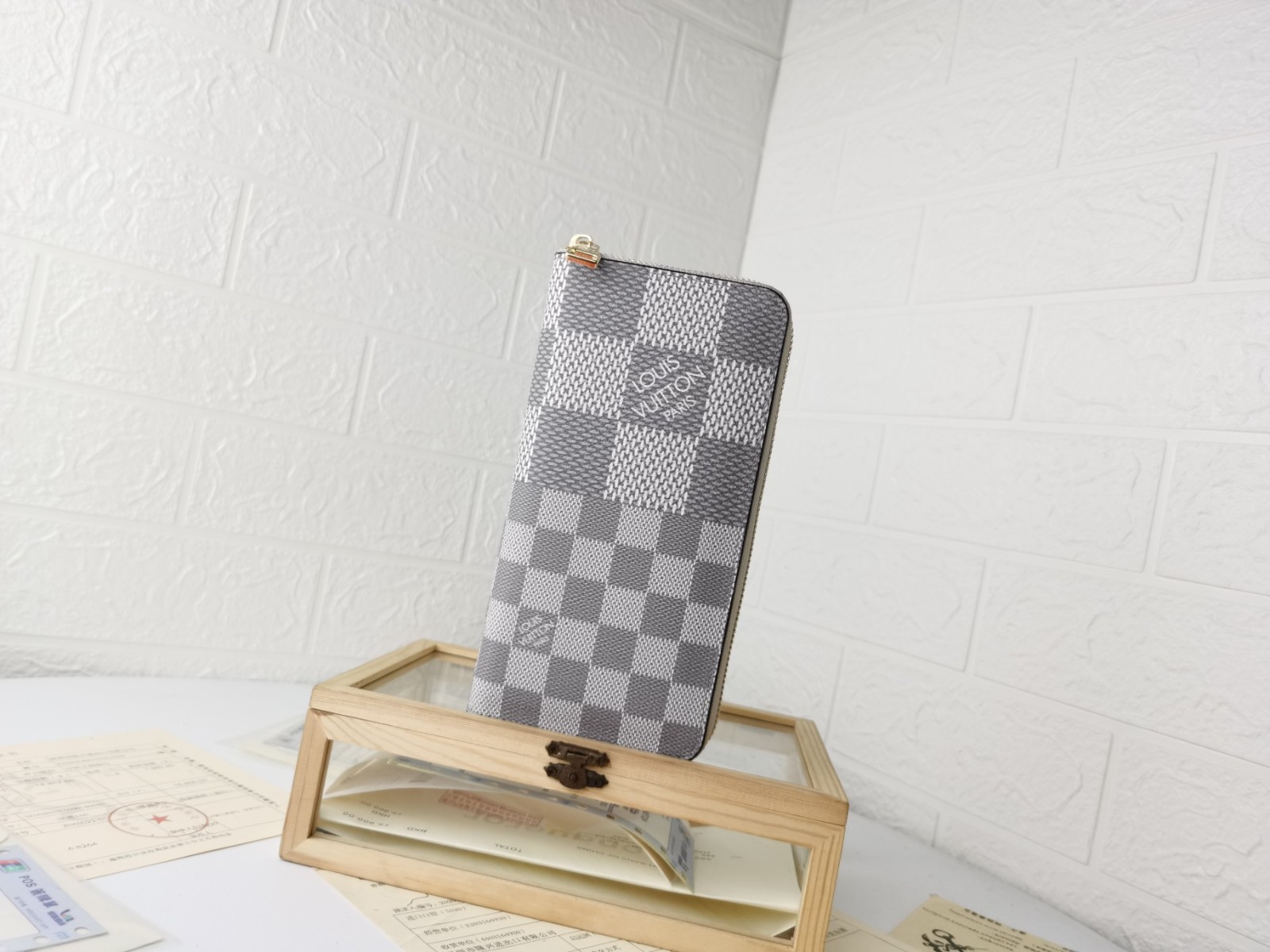 003 002#306-Wallets-02-2023SS