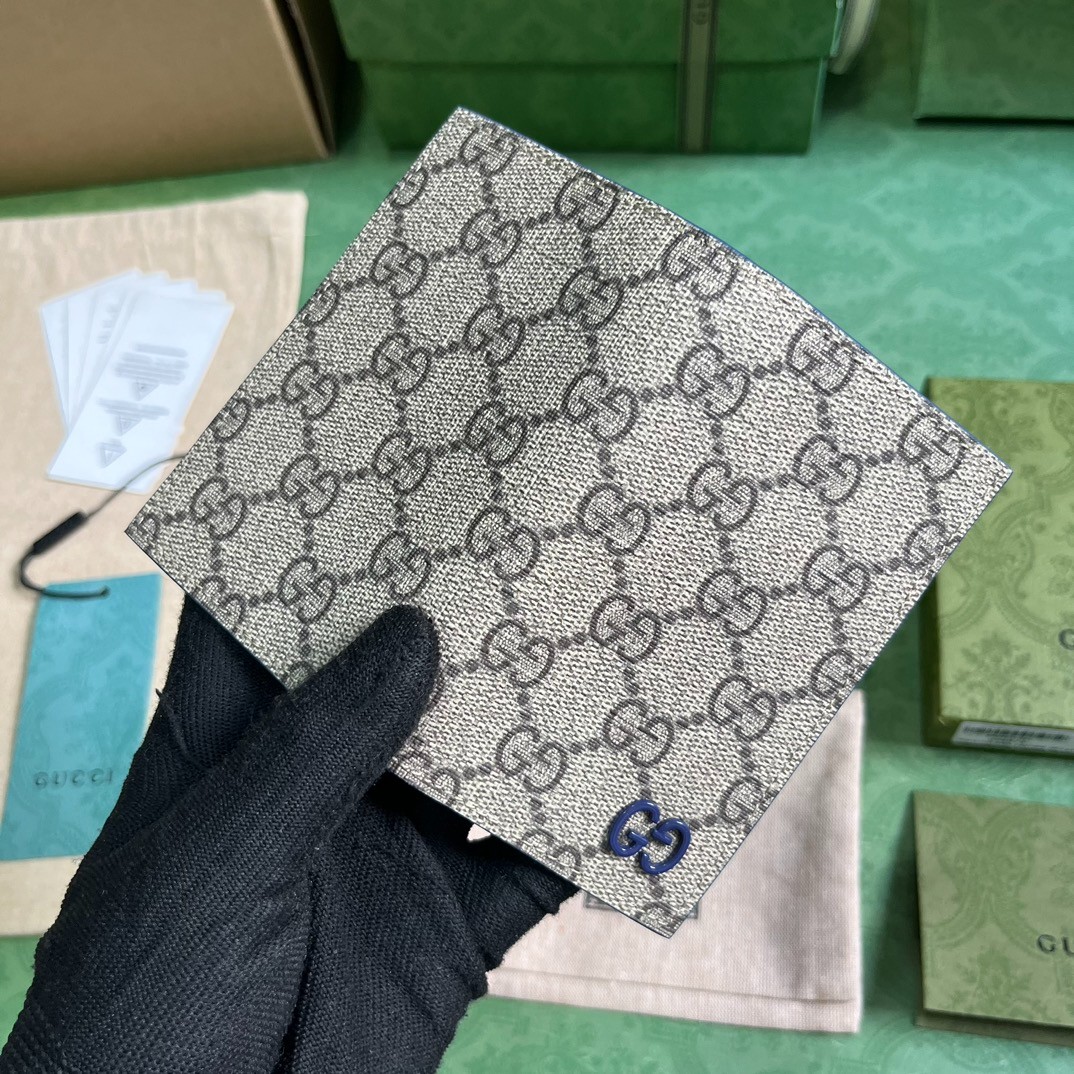017 17123074 (12x 7.5cm)
