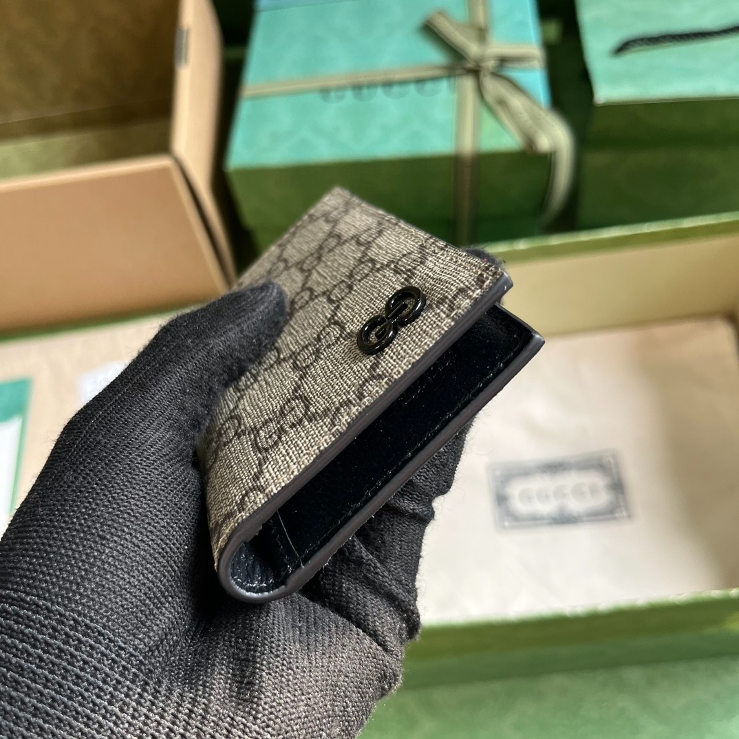 015 17123074 (12x 7.5cm)