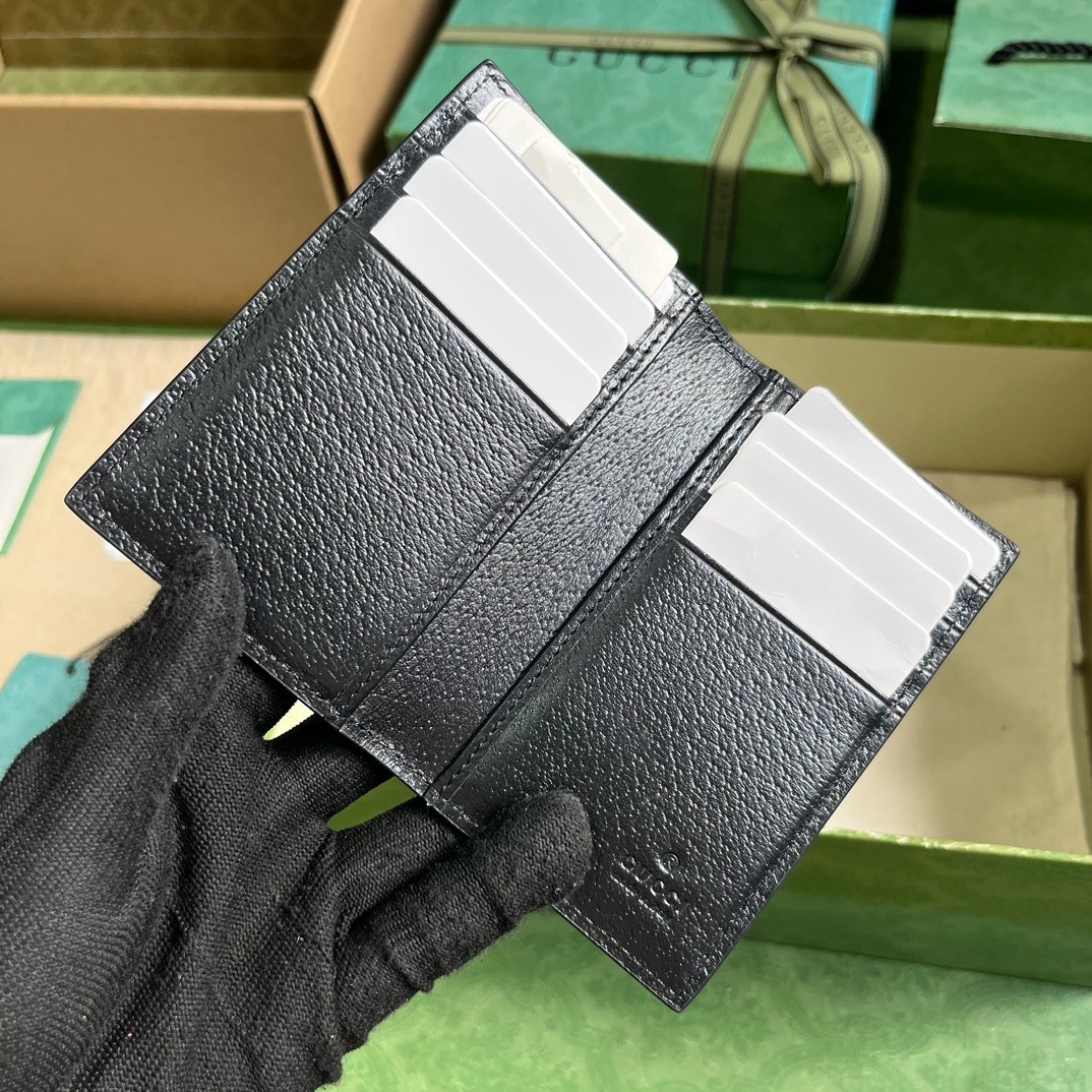 014 17123074 (12x 7.5cm)
