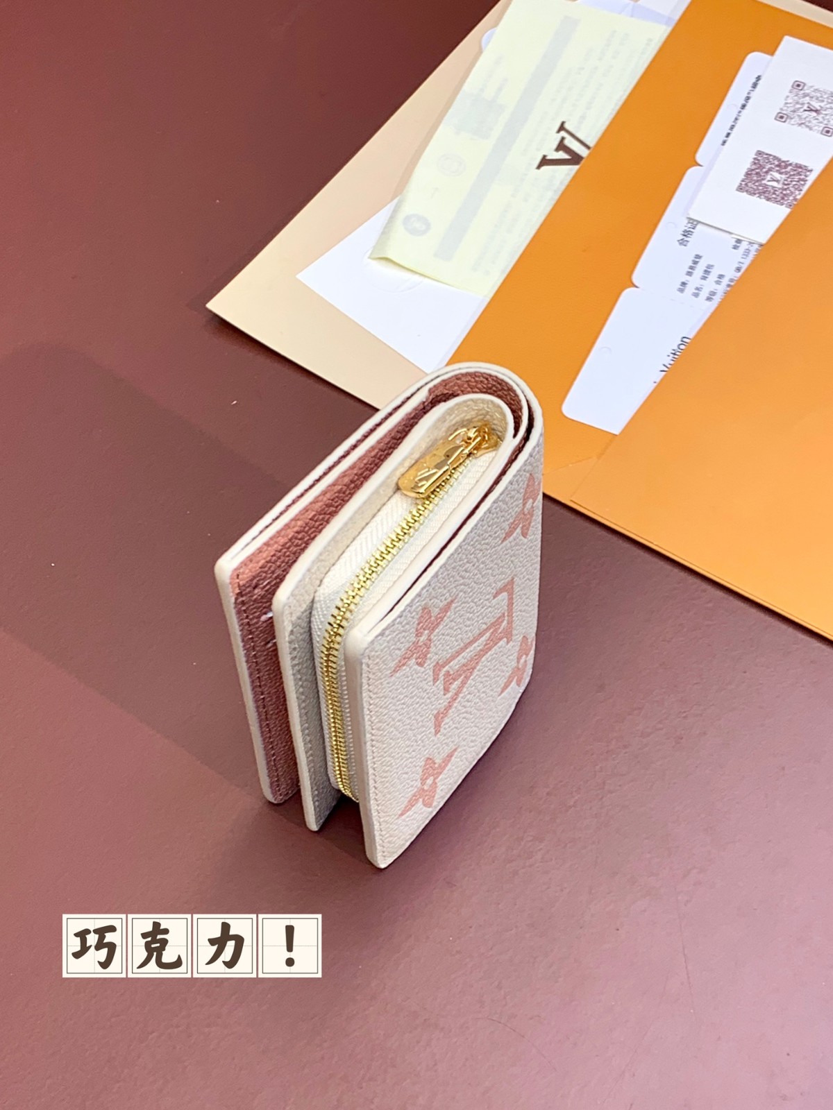 002 （11x8.5x3.5cm）