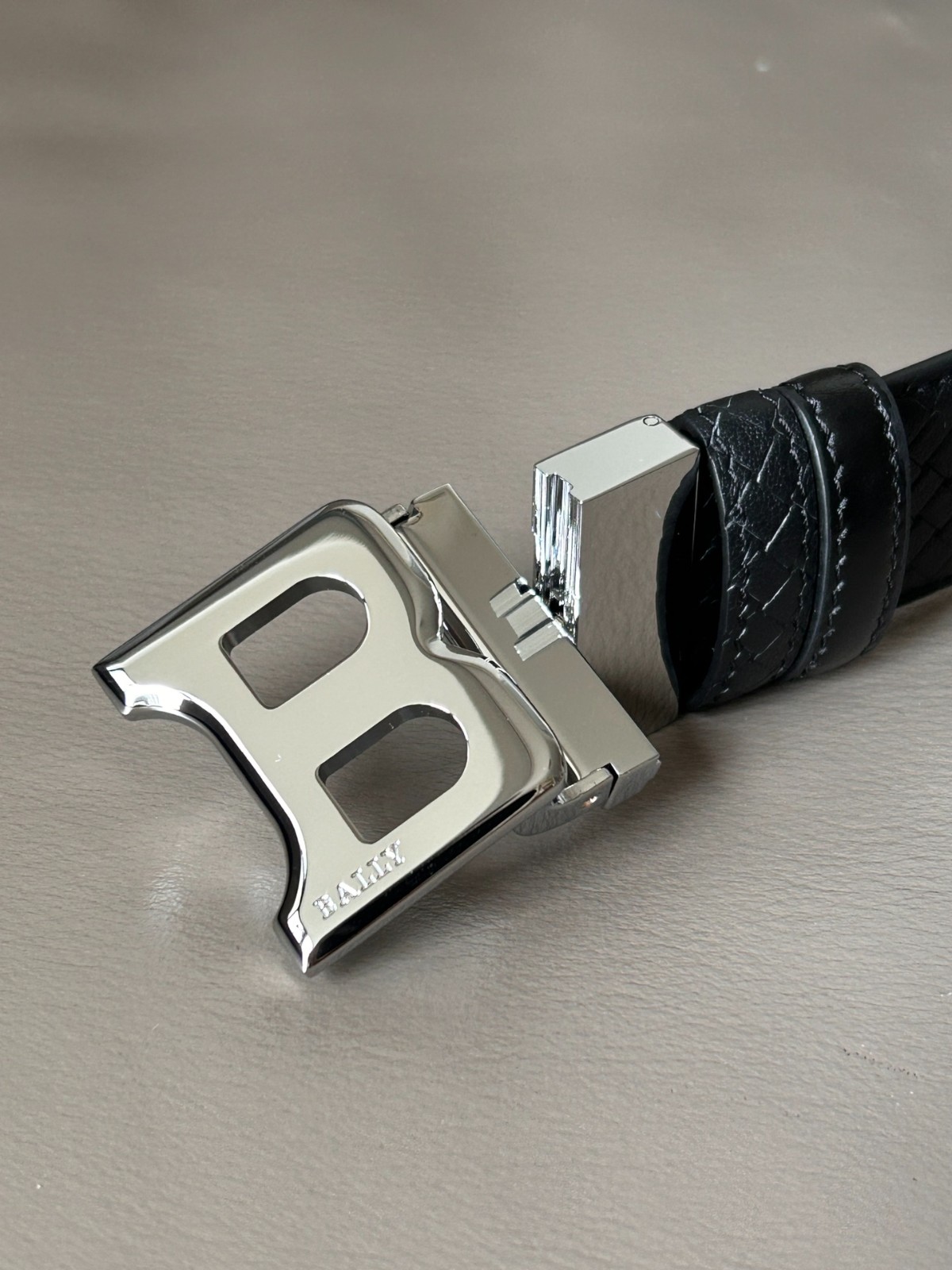101 051#302-Belts-Yupoo-03-2023SS