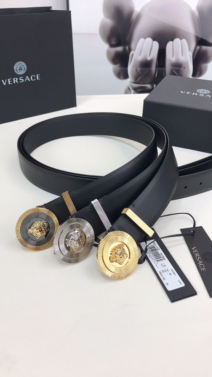 26 Ver sace Belt
