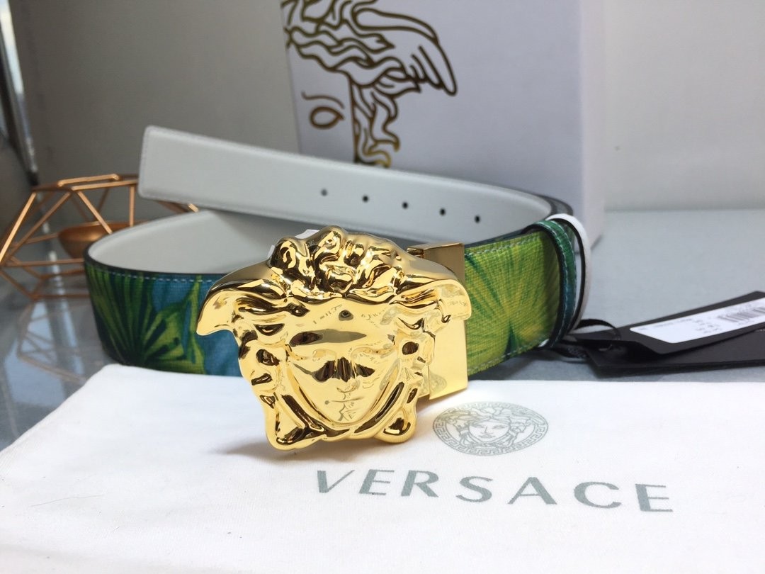 26 Ver sace Belt
