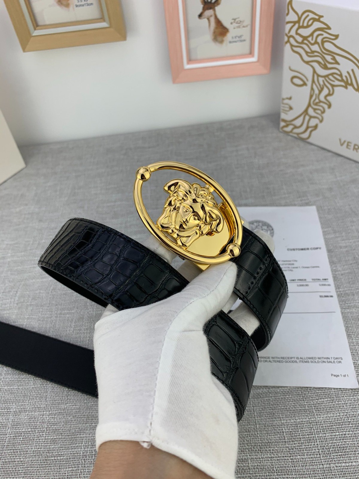 26 Ver sace Belt