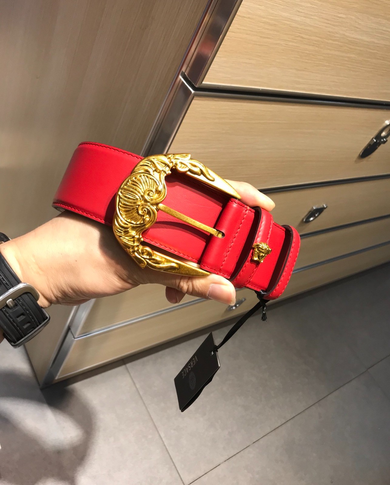 26 Ver sace Belt