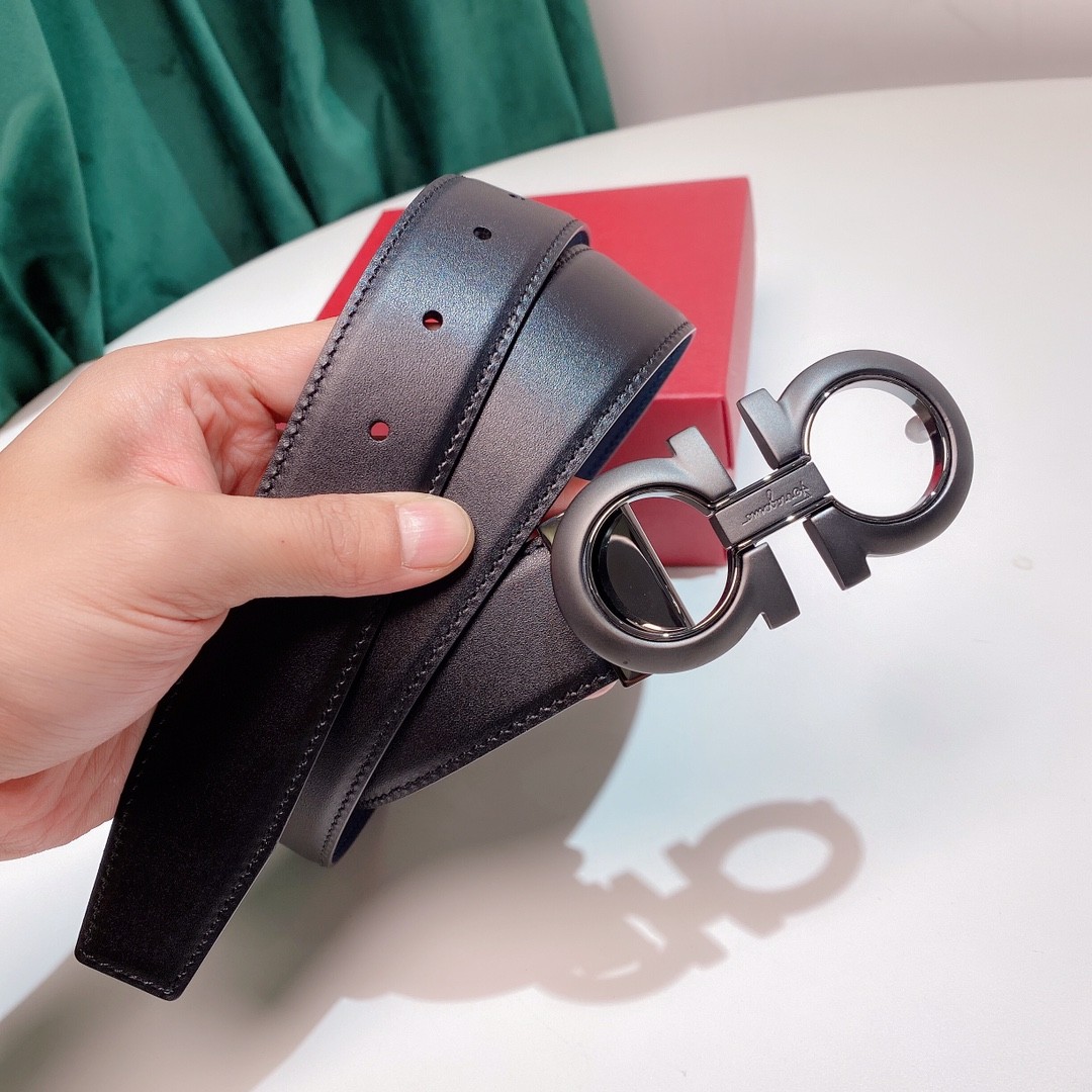 14 Ferra gamo Belt
