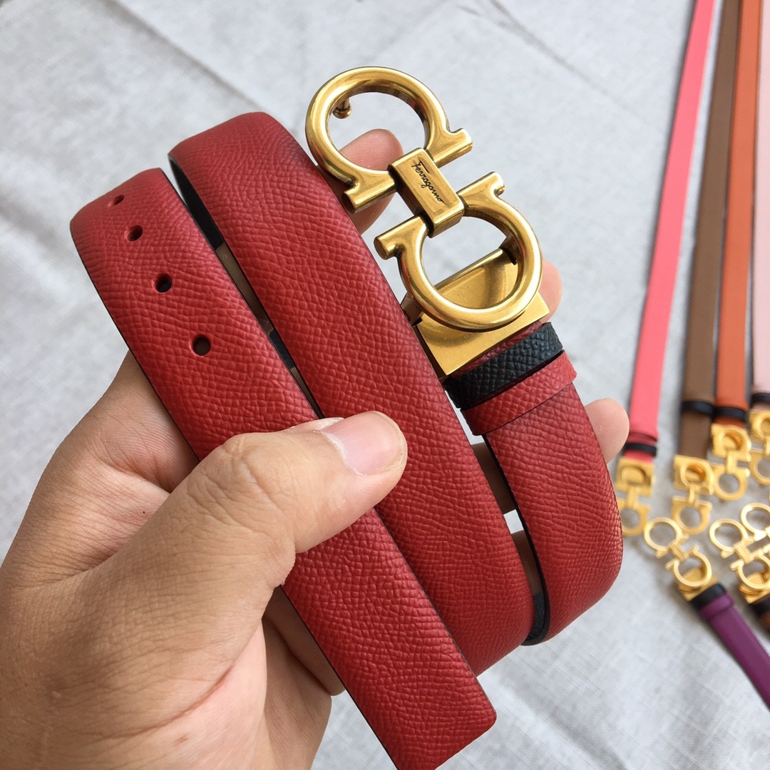 14 Ferra gamo Belt