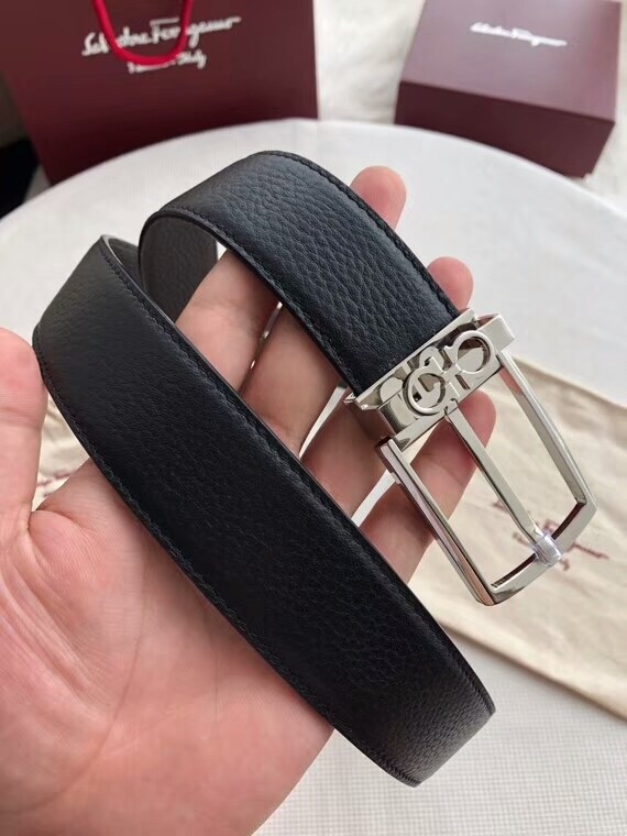 14 Ferra gamo Belt