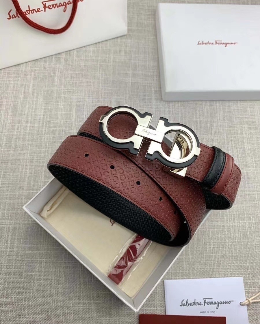 14 Ferra gamo Belt
