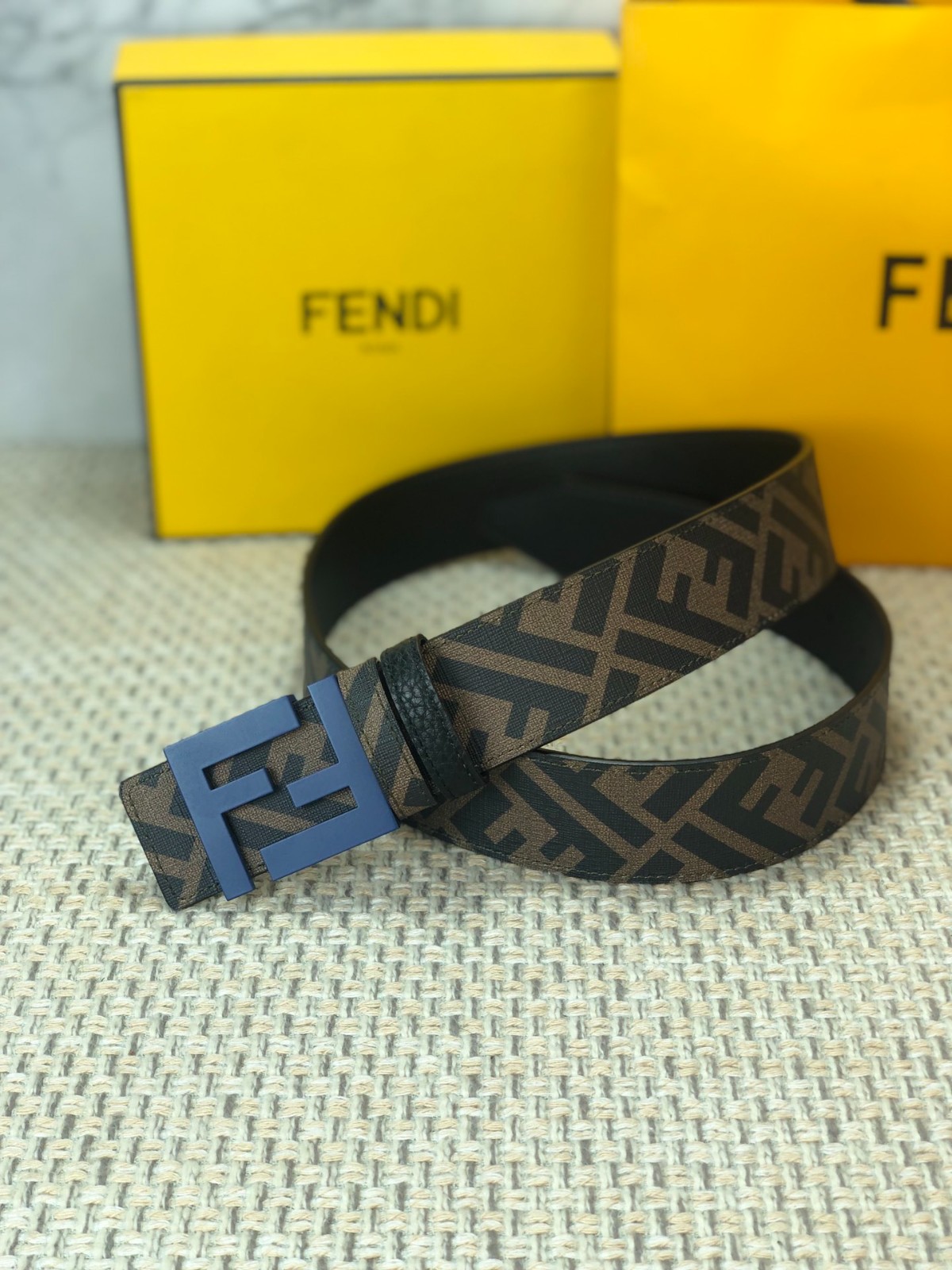 13 Fen di Belt