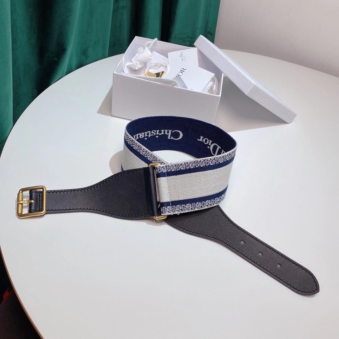 11 Di or Belt