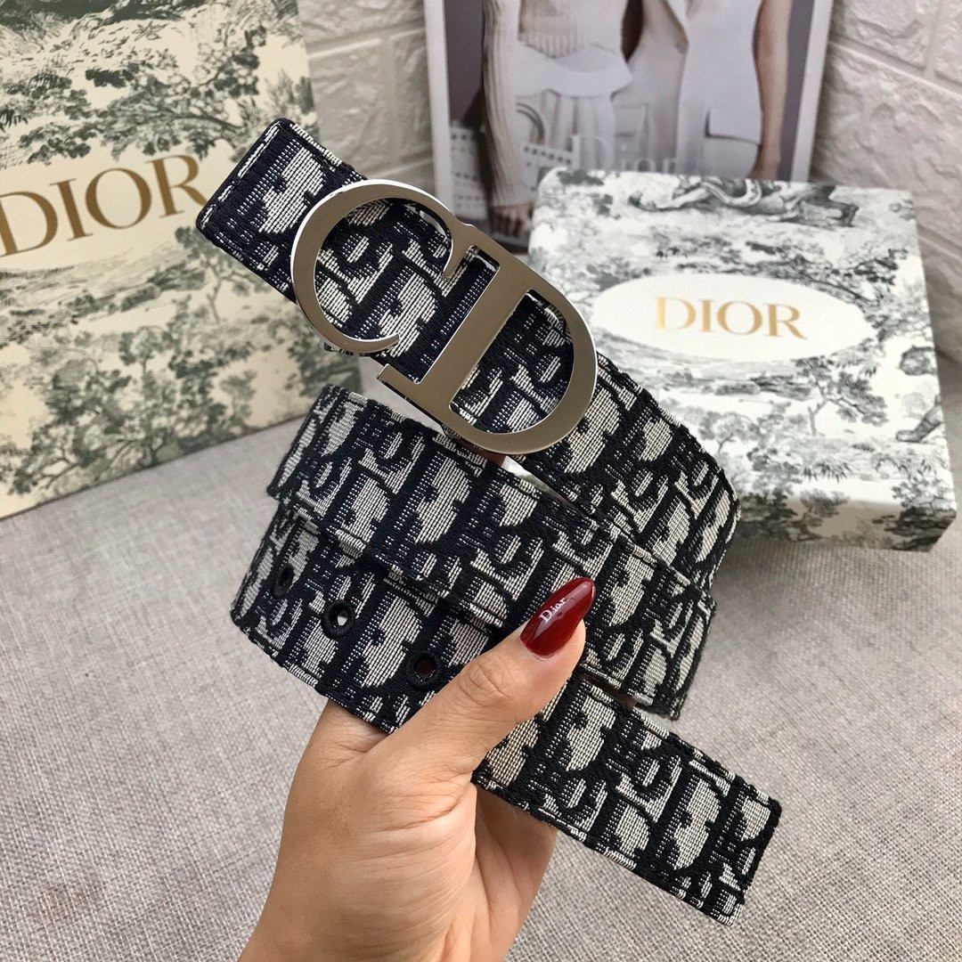 11 Di or Belt