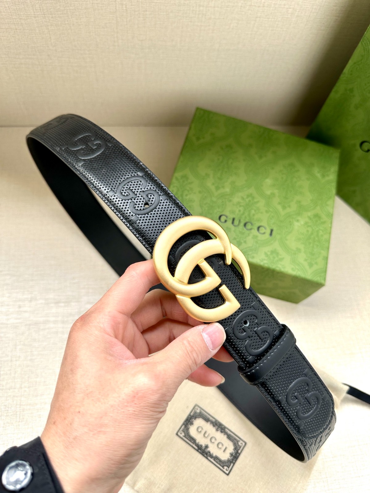 15 GG Belt