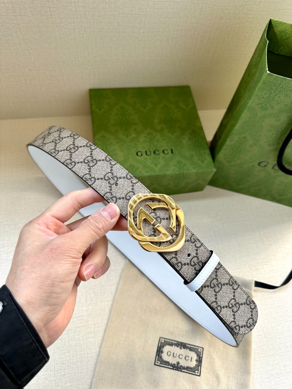 15 GG Belt