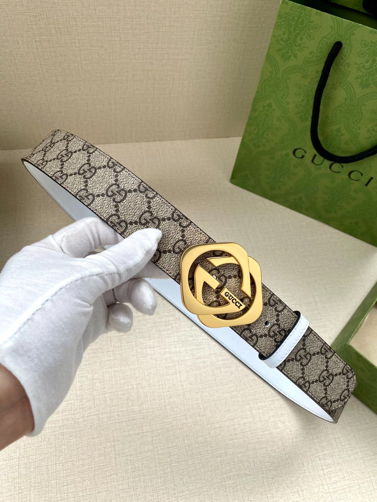 15 GG Belt