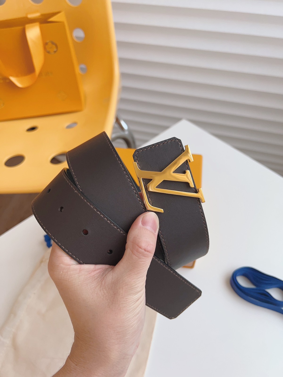 19 L-V Belt