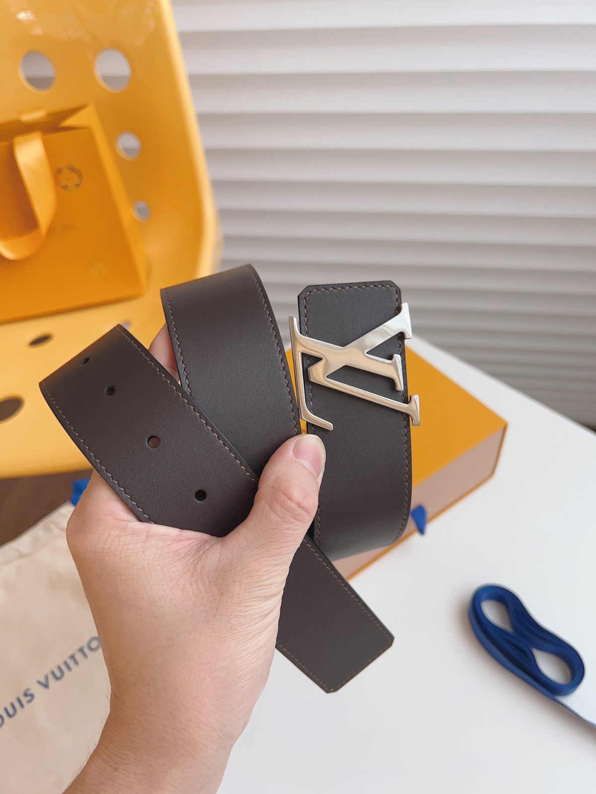 19 L-V Belt
